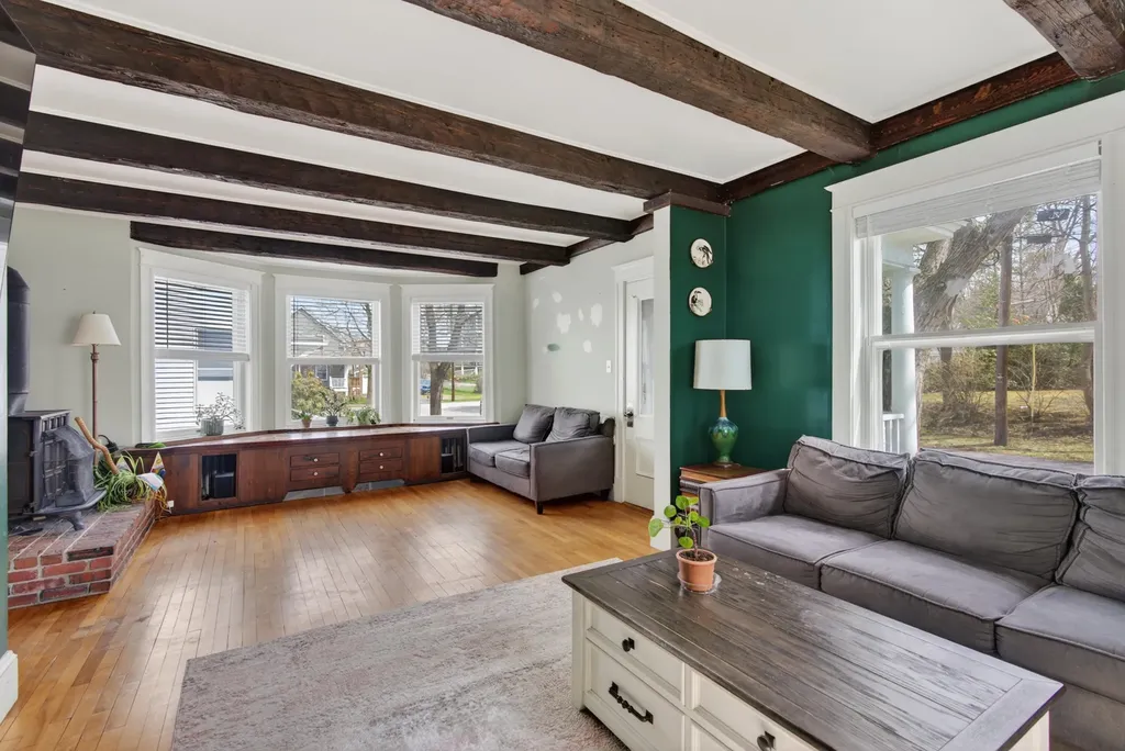 5 Newman Street Lewiston ME 04240