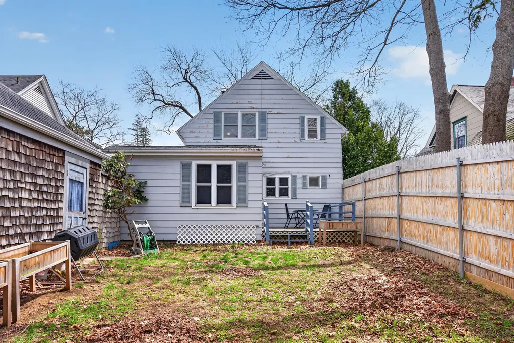 5 Newman Street Lewiston ME 04240