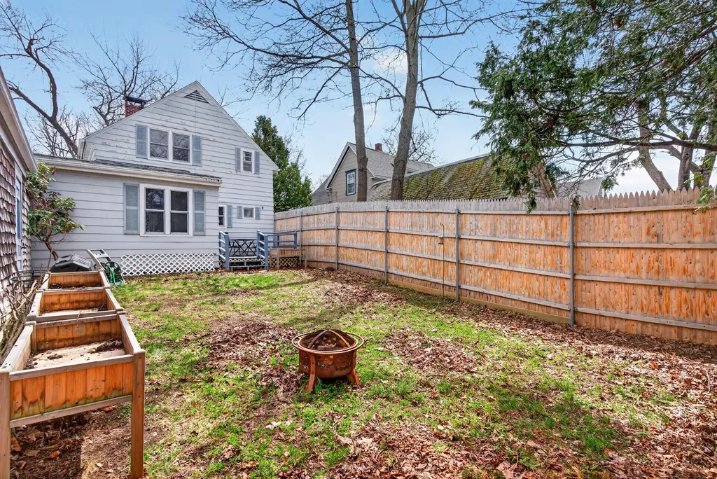 5 Newman Street Lewiston ME 04240