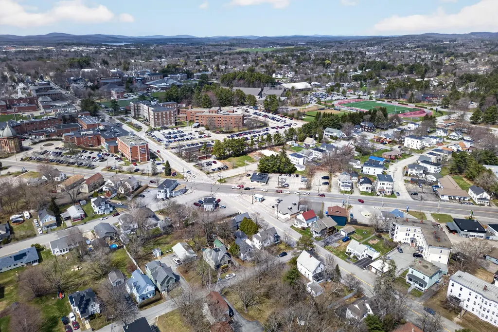 5 Newman Street Lewiston ME 04240