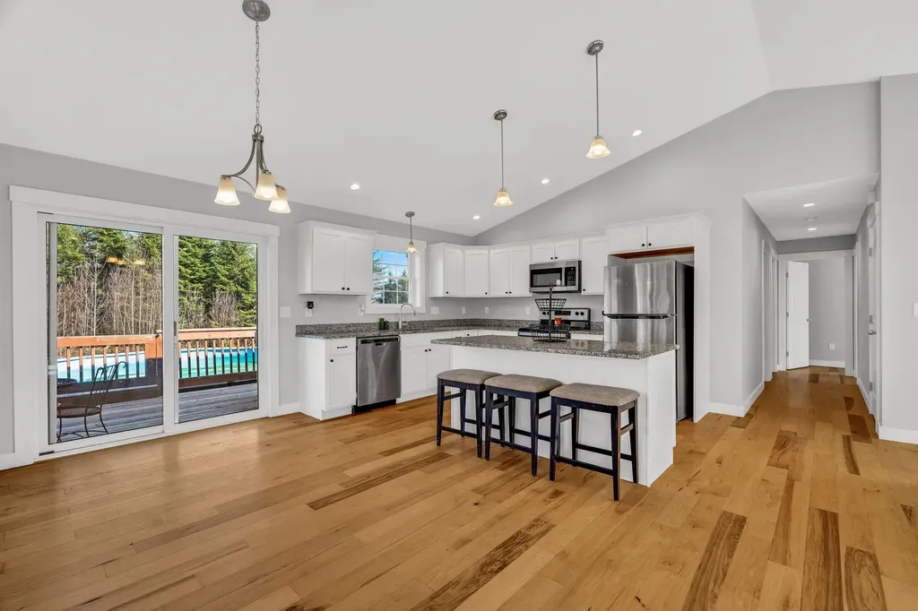 2016 Hemlock Drive Hermon ME 04401