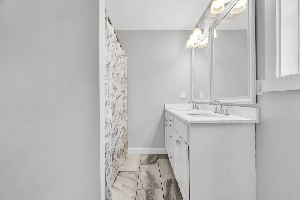 2016 Hemlock Drive Hermon ME 04401