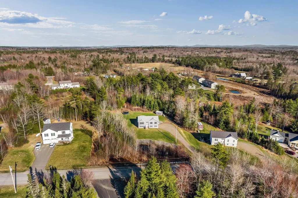 2016 Hemlock Drive Hermon ME 04401