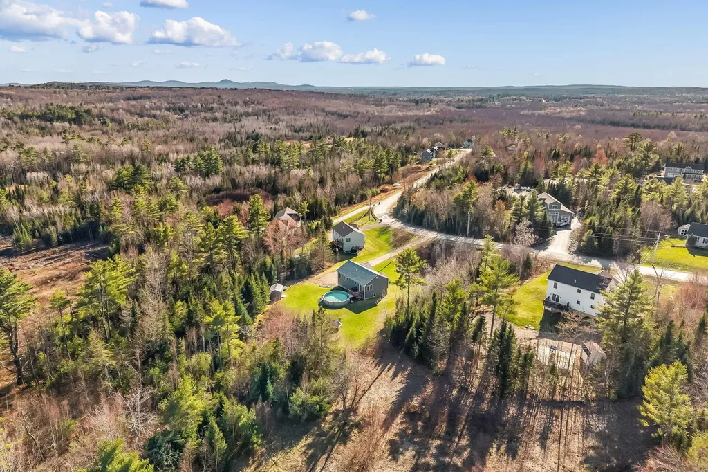 2016 Hemlock Drive Hermon ME 04401