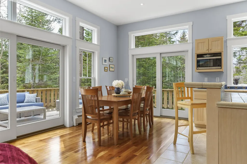 42 Pumpkin Cove Road Bristol ME 04554