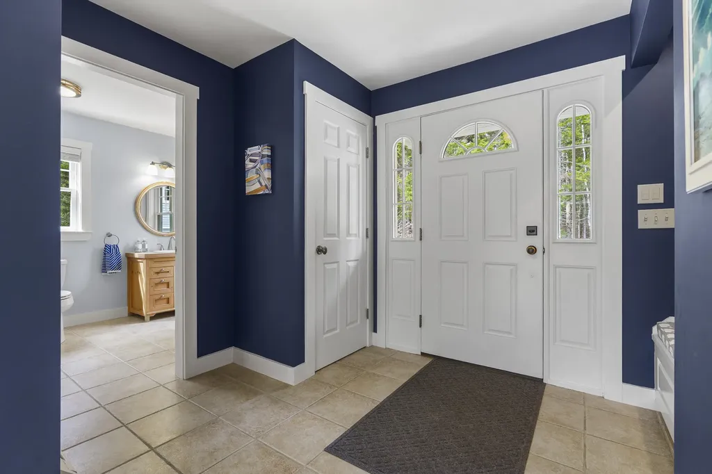 42 Pumpkin Cove Road Bristol ME 04554