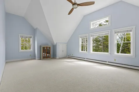 42 Pumpkin Cove Road Bristol ME 04554