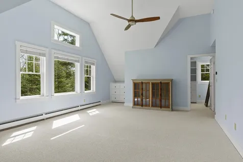 42 Pumpkin Cove Road Bristol ME 04554
