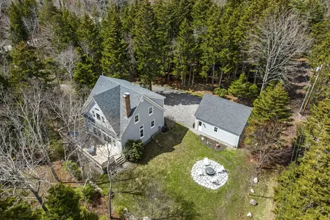 42 Pumpkin Cove Road Bristol ME 04554