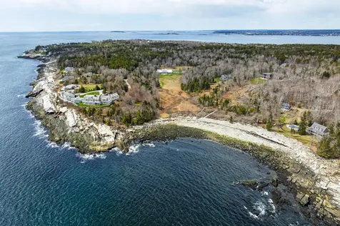 42 Pumpkin Cove Road Bristol ME 04554