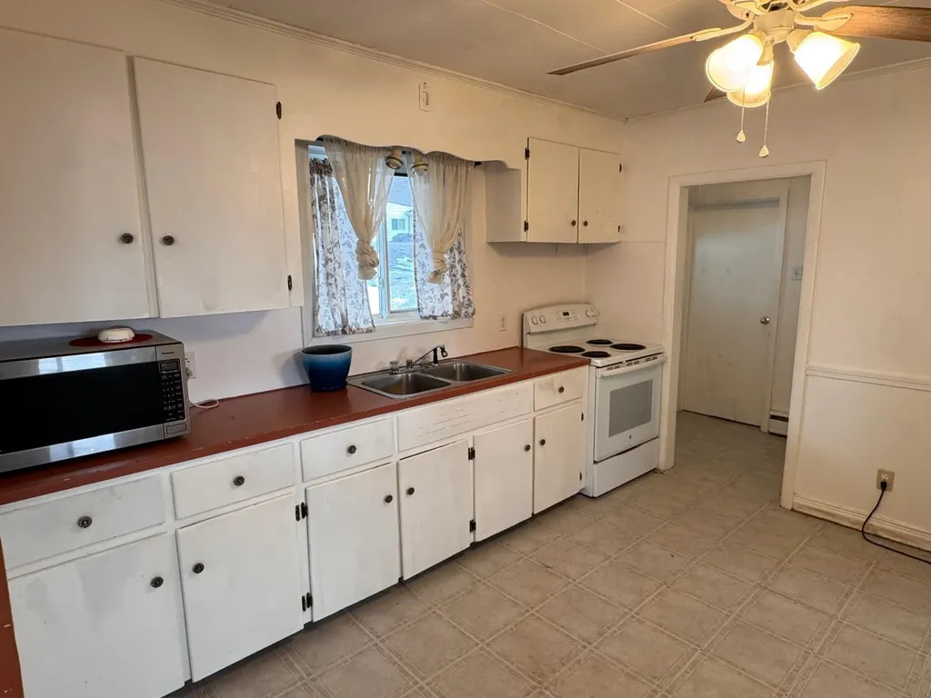97 13th Avenue Madawaska ME 04756