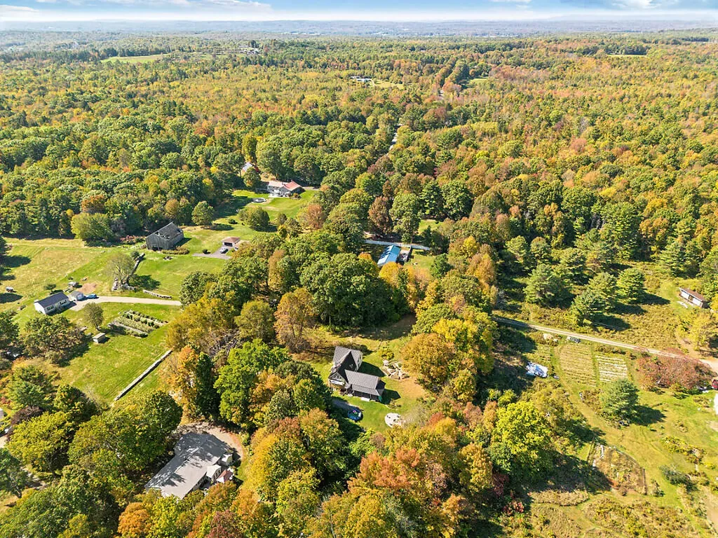 564 Hussey Hill Road Vassalboro ME 04989