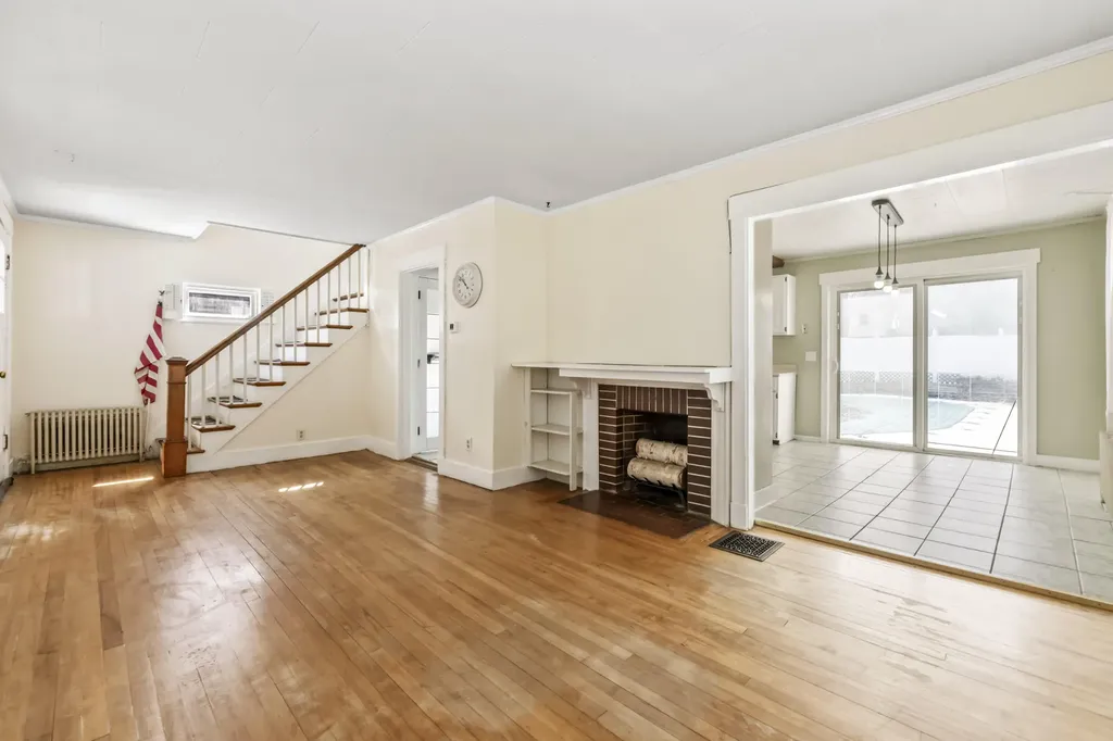 42 Murray Street Augusta ME 04330