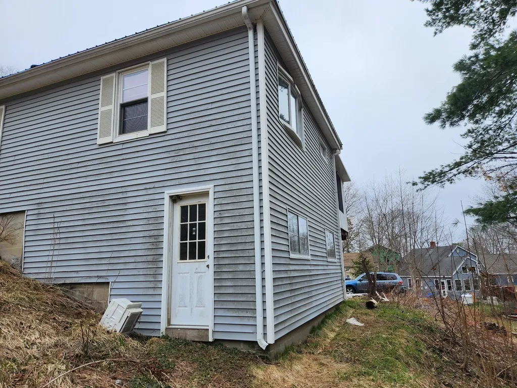14 Getchell Street Bath ME 04530