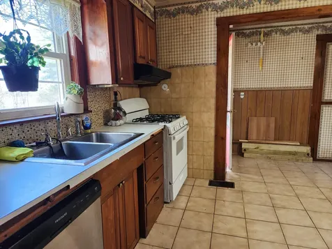 14 Getchell Street Bath ME 04530