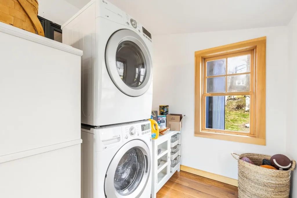 132 Sunset Avenue Portland ME 04109