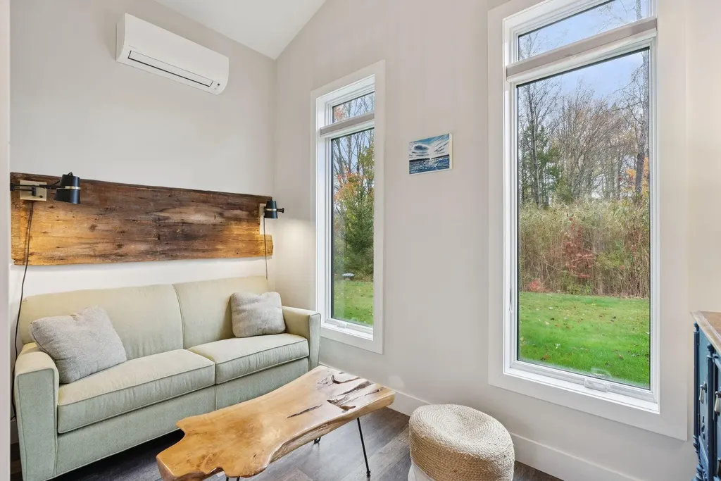 12 Wallace Street Kennebunk ME 04043