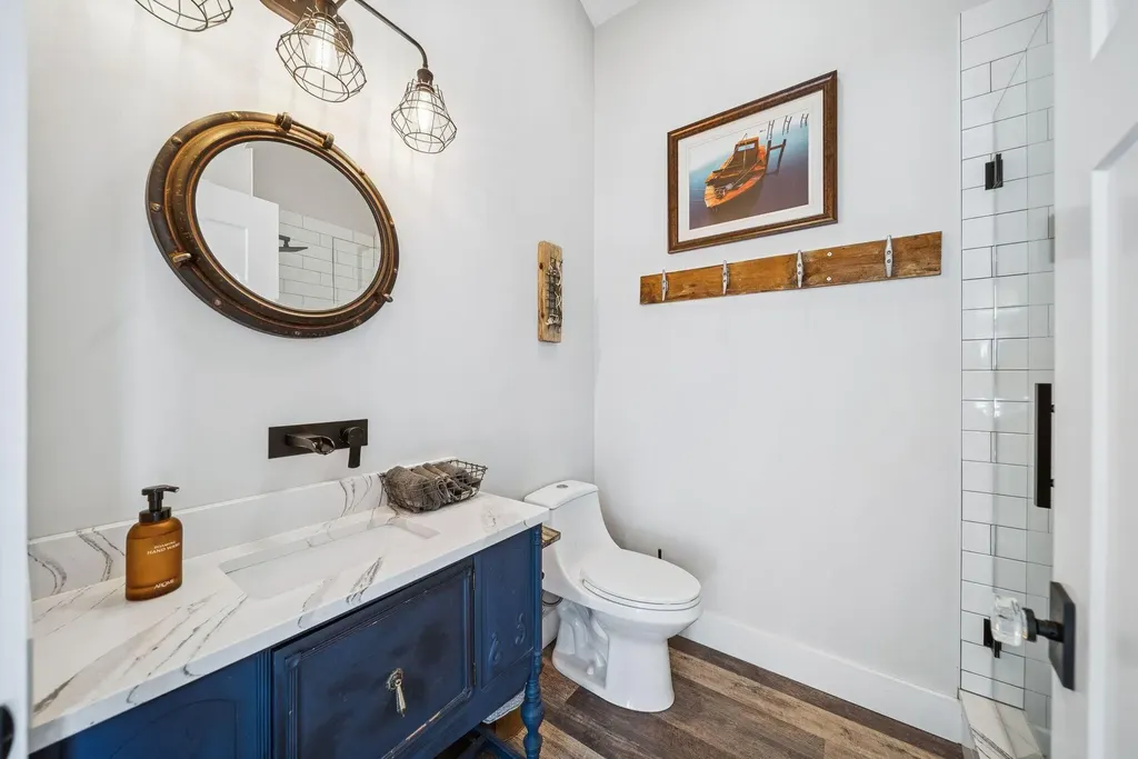 12 Wallace Street Kennebunk ME 04043