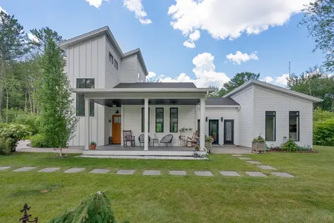 12 Wallace Street Kennebunk ME 04043