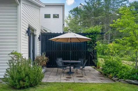 12 Wallace Street Kennebunk ME 04043