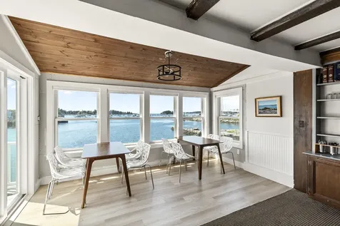 15 Main Street Vinalhaven ME 04863
