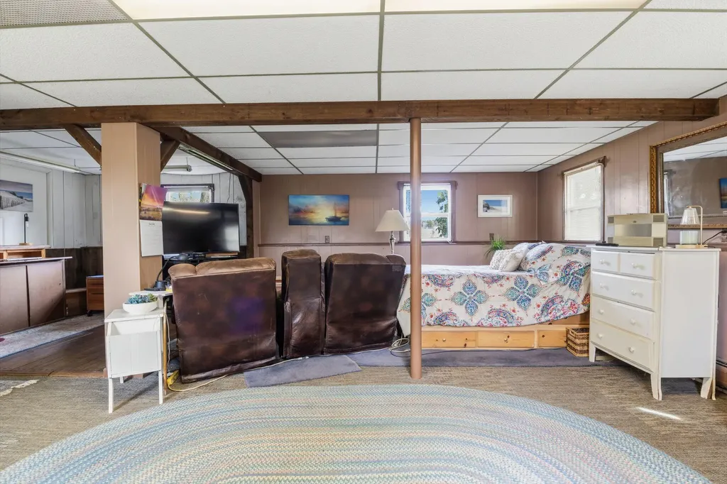 56 Plaisted Road York ME 03909