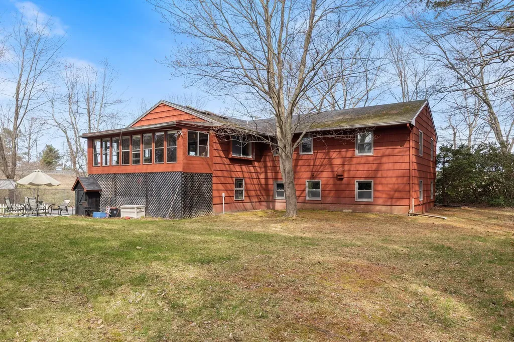 56 Plaisted Road York ME 03909