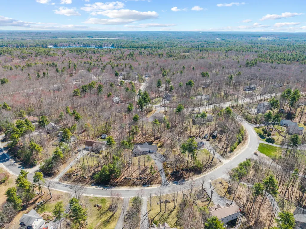 33 Ambrose Circle Gray ME 04039