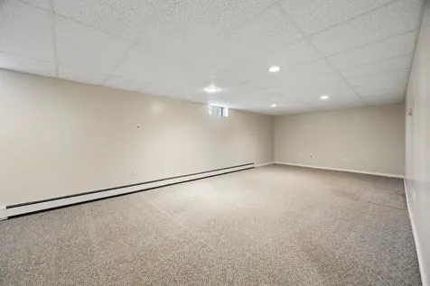 33 Ambrose Circle Gray ME 04039