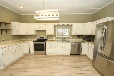 40 E Valentine Street Westbrook ME 04092
