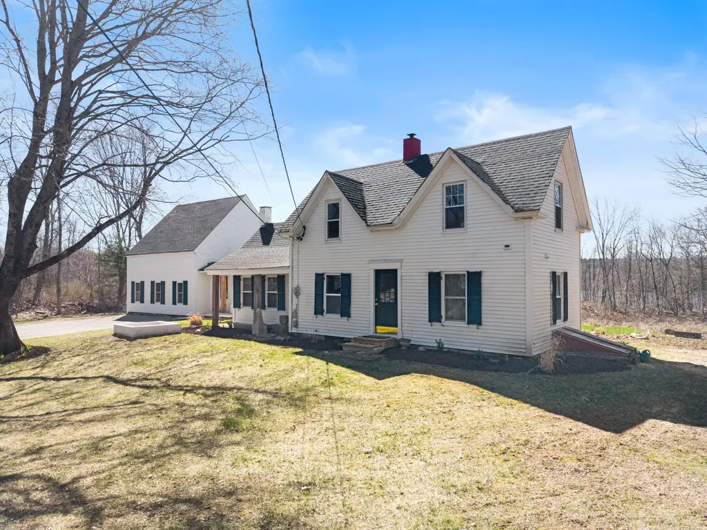 767 Main Street Bradley ME 04411