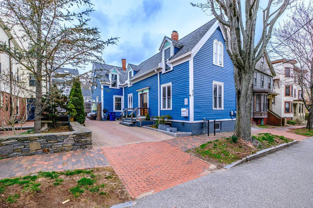 71 Gray Street Portland ME 04102