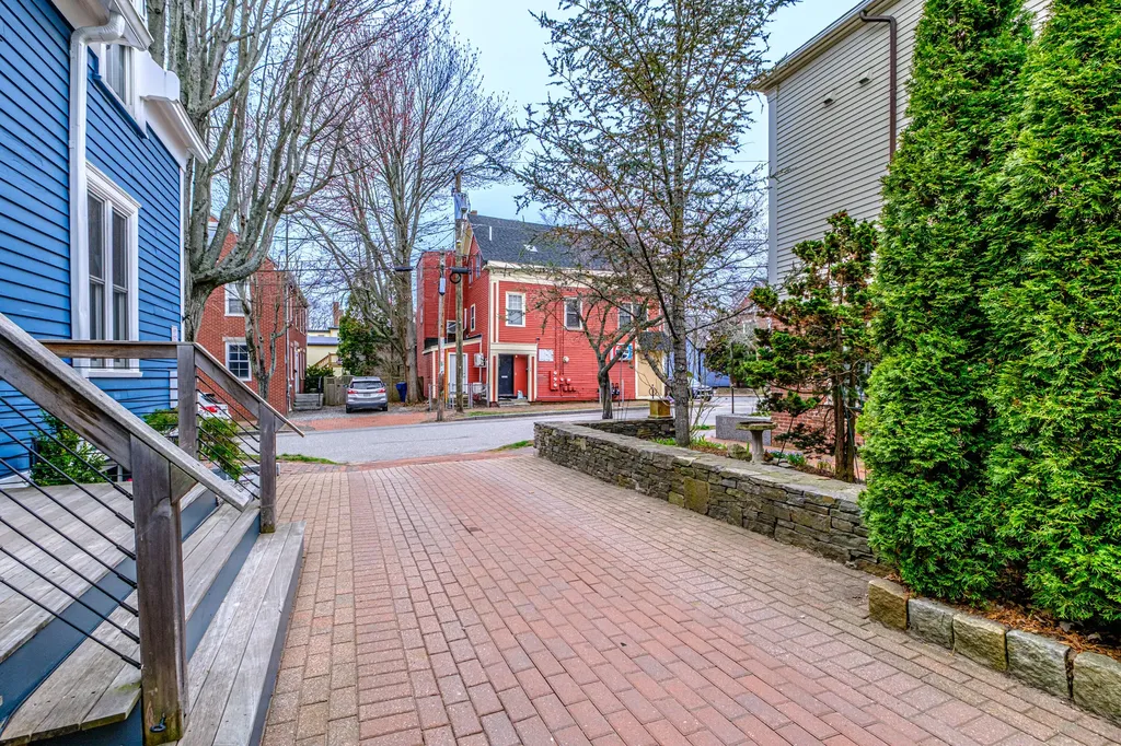 71 Gray Street Portland ME 04102