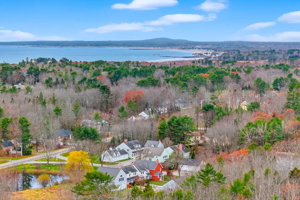 4 Ephraim Tyler Way Kennebunk ME 04043
