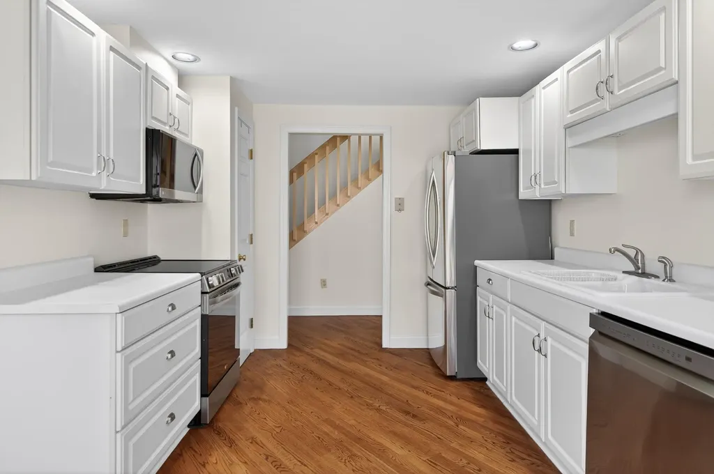 4 Ephraim Tyler Way Kennebunk ME 04043
