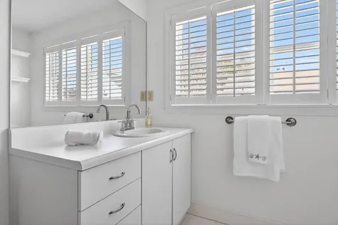 4 Ephraim Tyler Way Kennebunk ME 04043