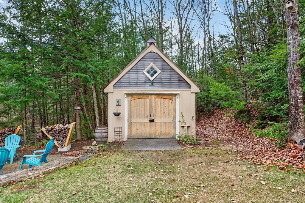 19 Woodfield Drive Scarborough ME 04074