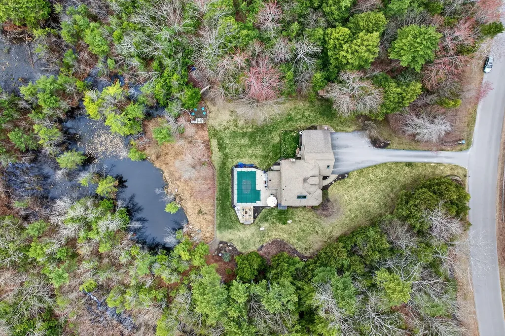 19 Woodfield Drive Scarborough ME 04074
