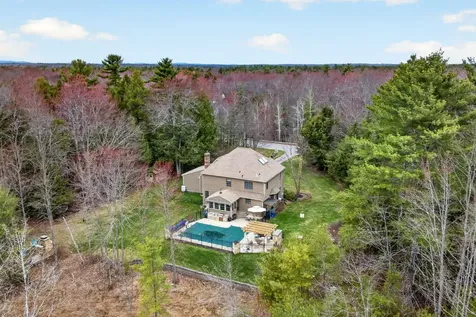 19 Woodfield Drive Scarborough ME 04074