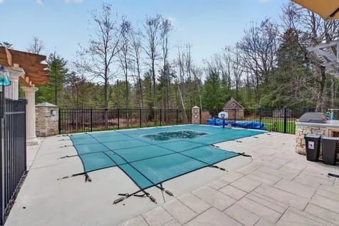 19 Woodfield Drive Scarborough ME 04074