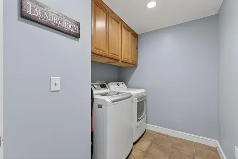19 Woodfield Drive Scarborough ME 04074