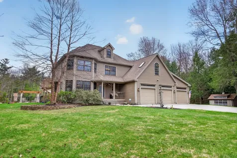19 Woodfield Drive Scarborough ME 04074