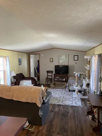 31 Primrose Lane Brunswick ME 04011