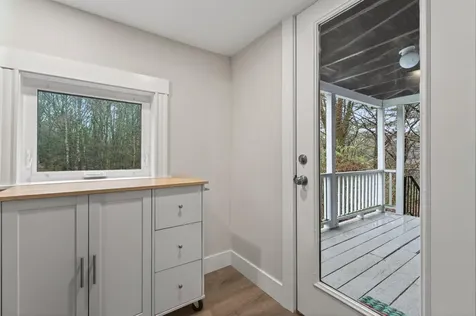 275 Middle Road Falmouth ME 04105