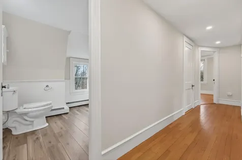 275 Middle Road Falmouth ME 04105
