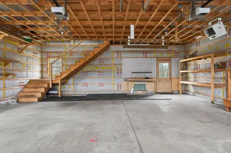 275 Middle Road Falmouth ME 04105