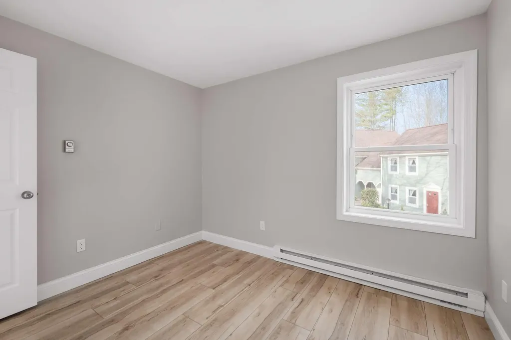 25 Farmgate Road South Berwick ME 03908