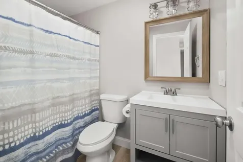 25 Farmgate Road South Berwick ME 03908