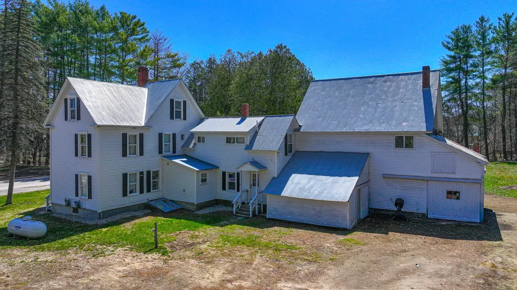 77 Smith Street Fryeburg ME 04037