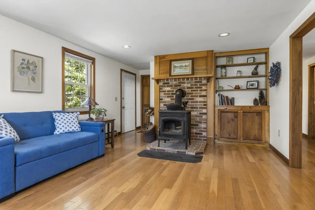 2166 Hallowell Road Litchfield ME 04350